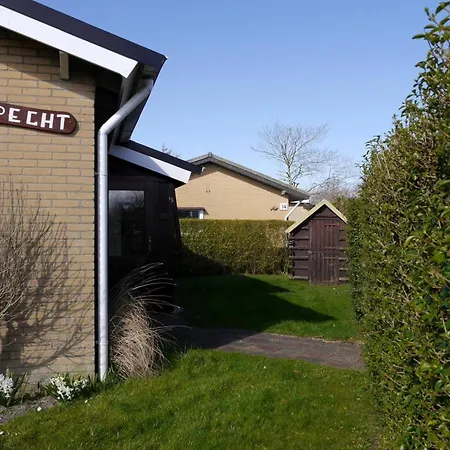 Quiet Near Сasa de vacaciones